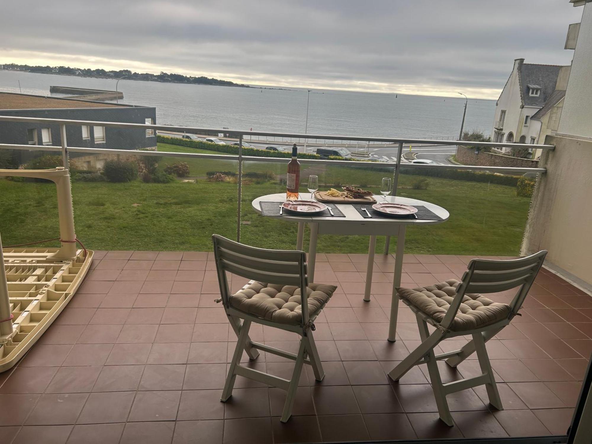 Concarneau Face A La Mer Stationnement Privatif Extérieur photo